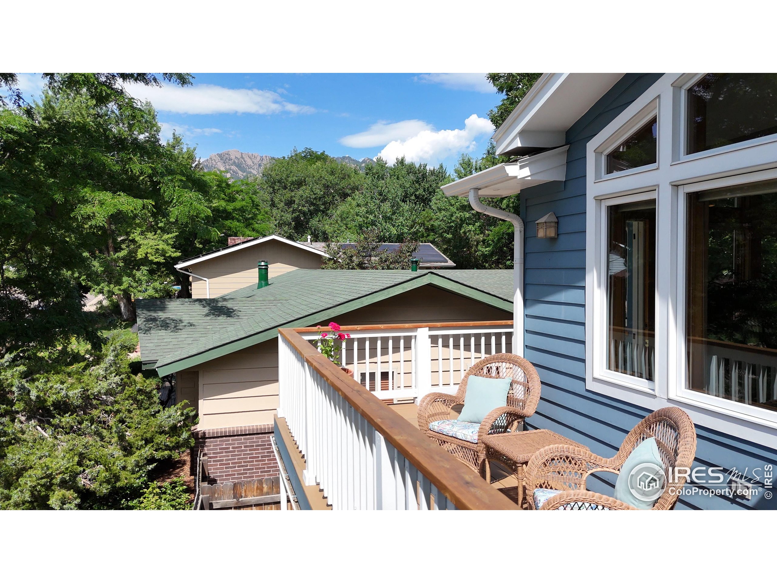 3495 Everett Dr