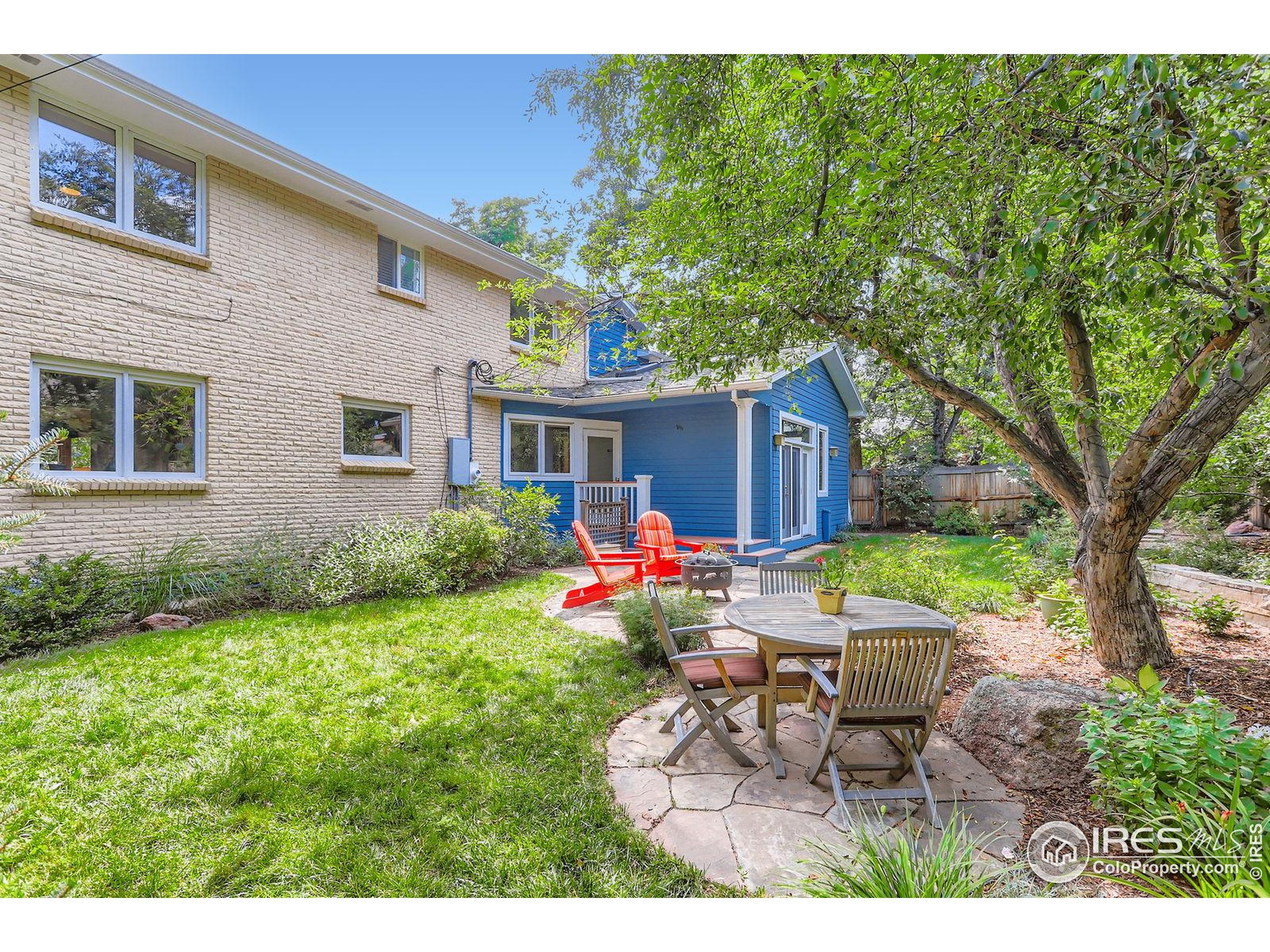 3495 Everett Dr