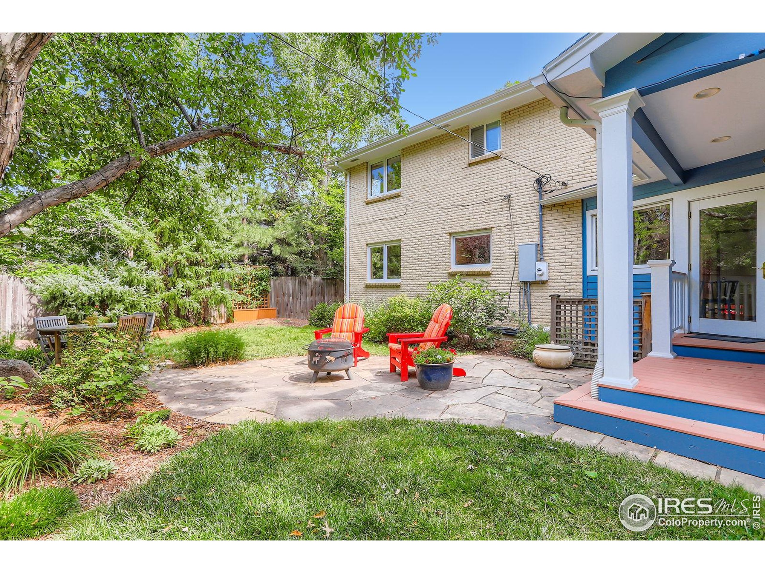 3495 Everett Dr