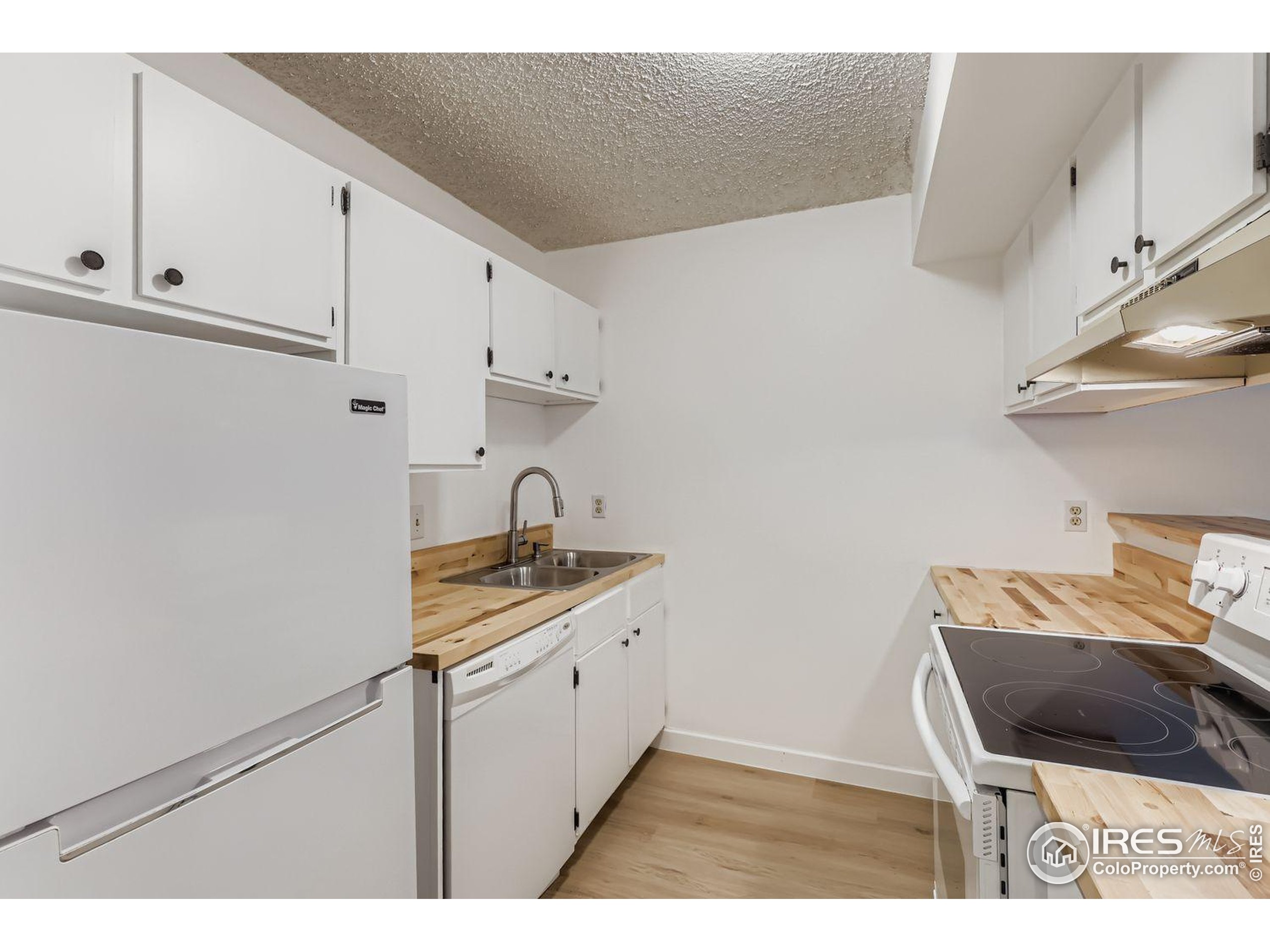 2707 Valmont Rd D-205D