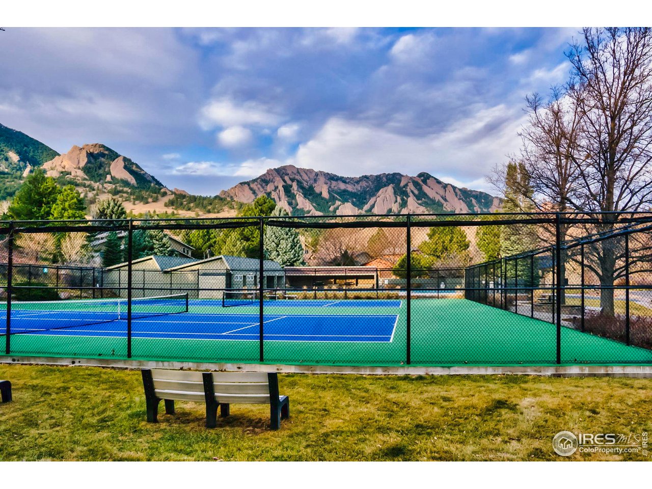 1740 Bear Mountain Dr