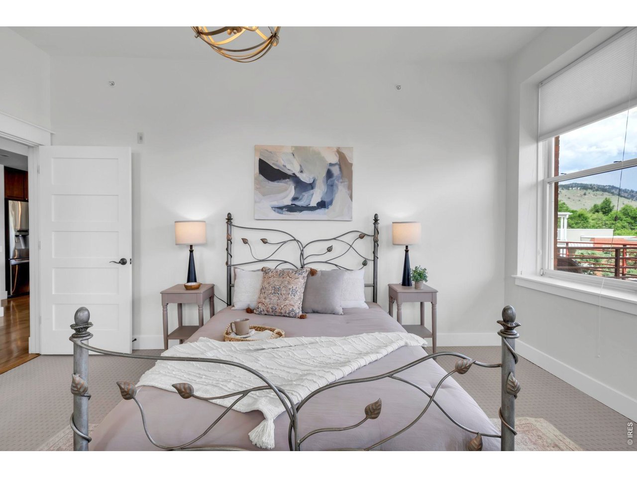 1215 Cedar Ave 301