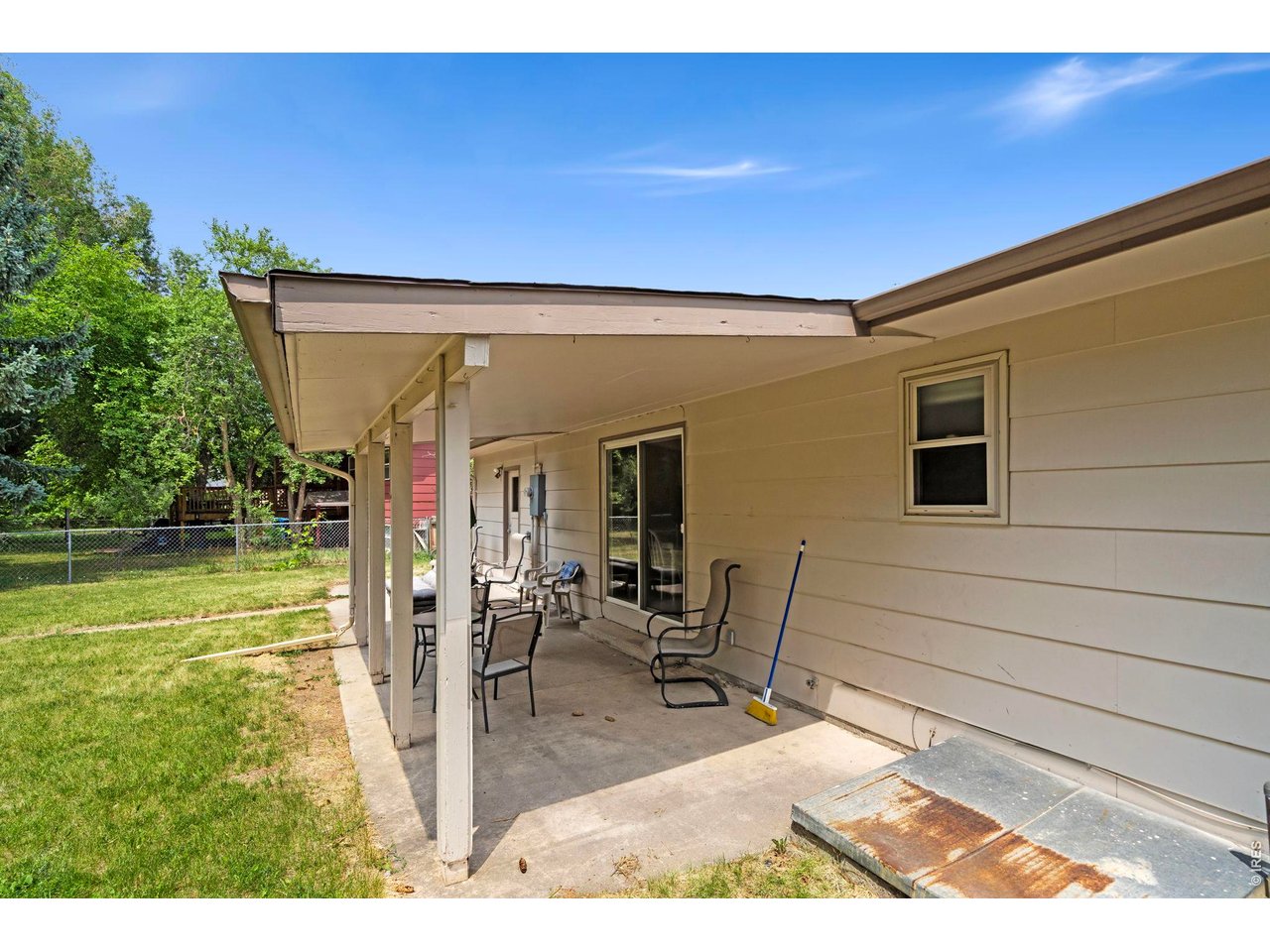 1201 S Bryan Ave