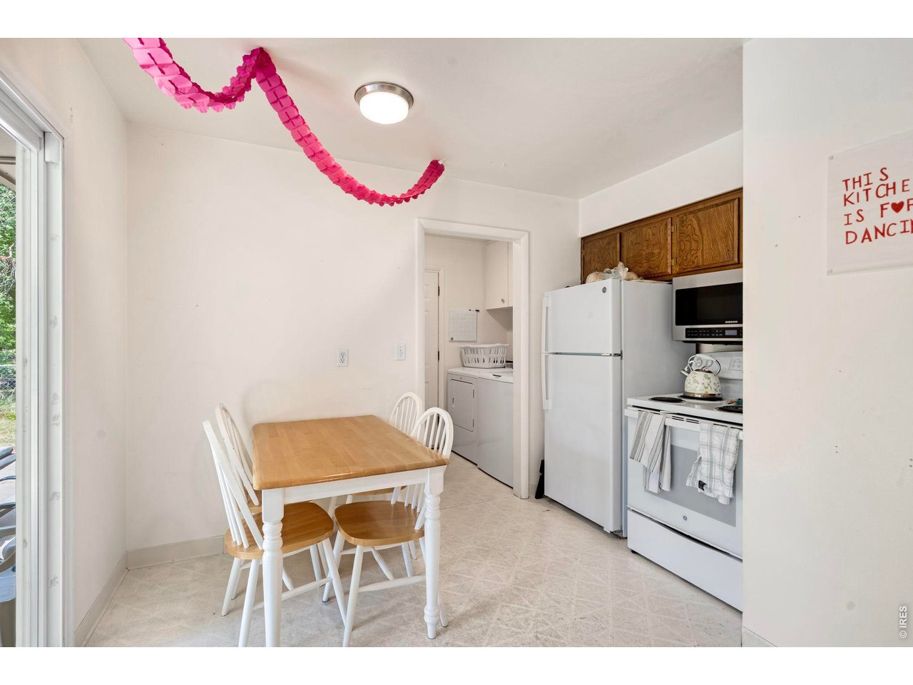 1201 S Bryan Ave