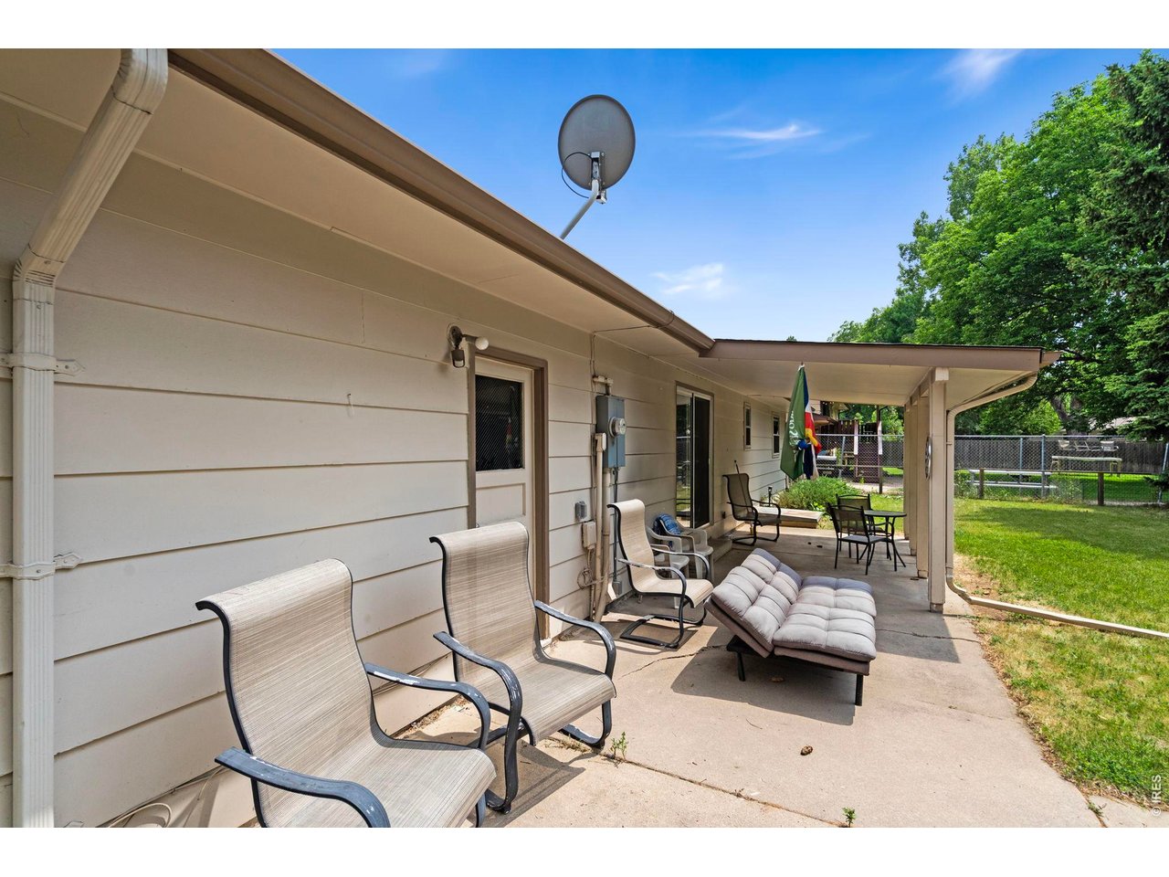 1201 S Bryan Ave