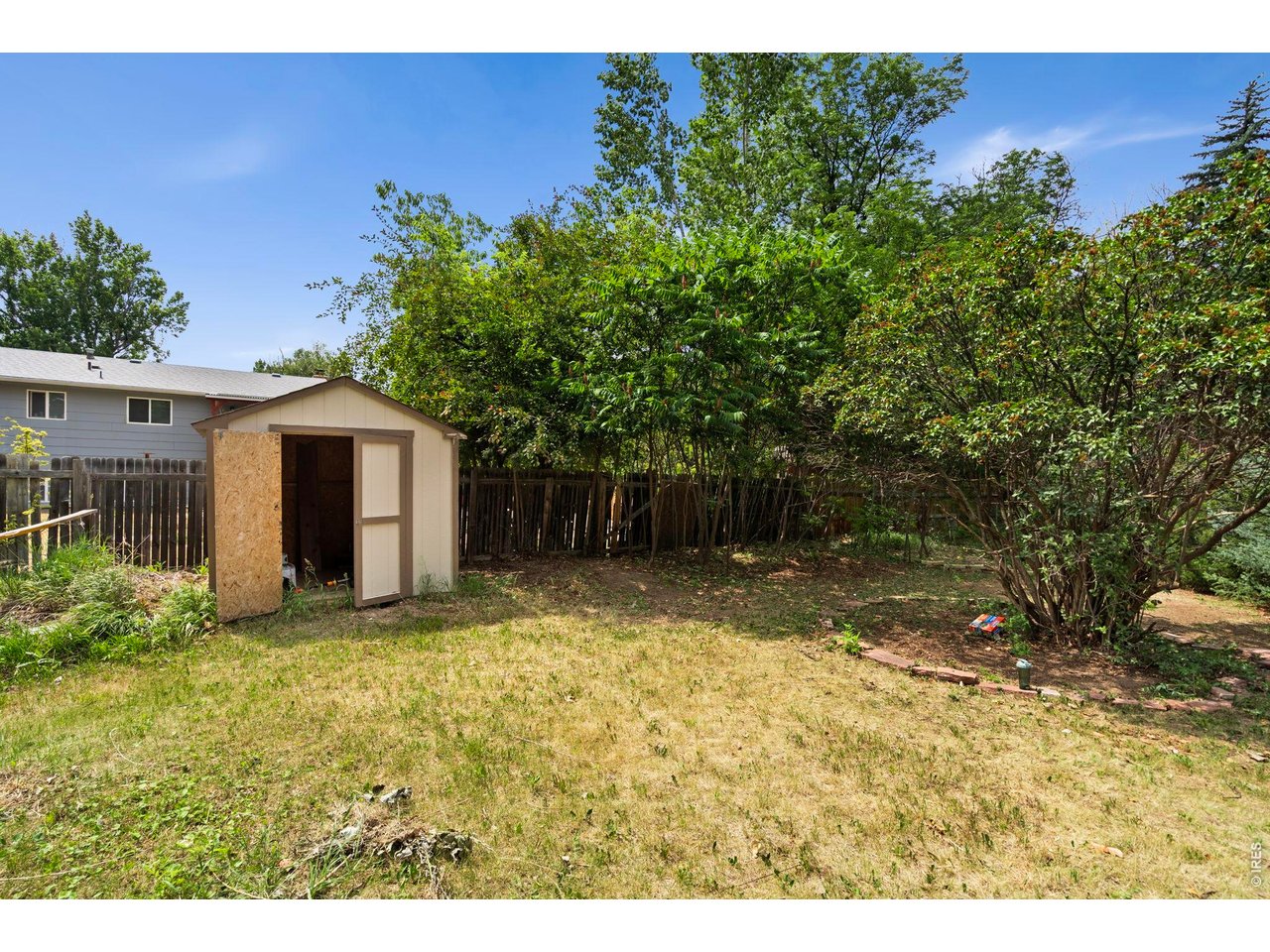 1201 S Bryan Ave