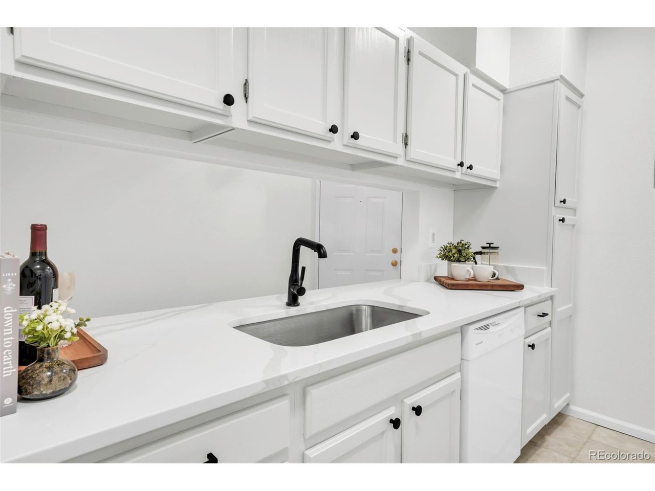 7411 Spy Glass Ct