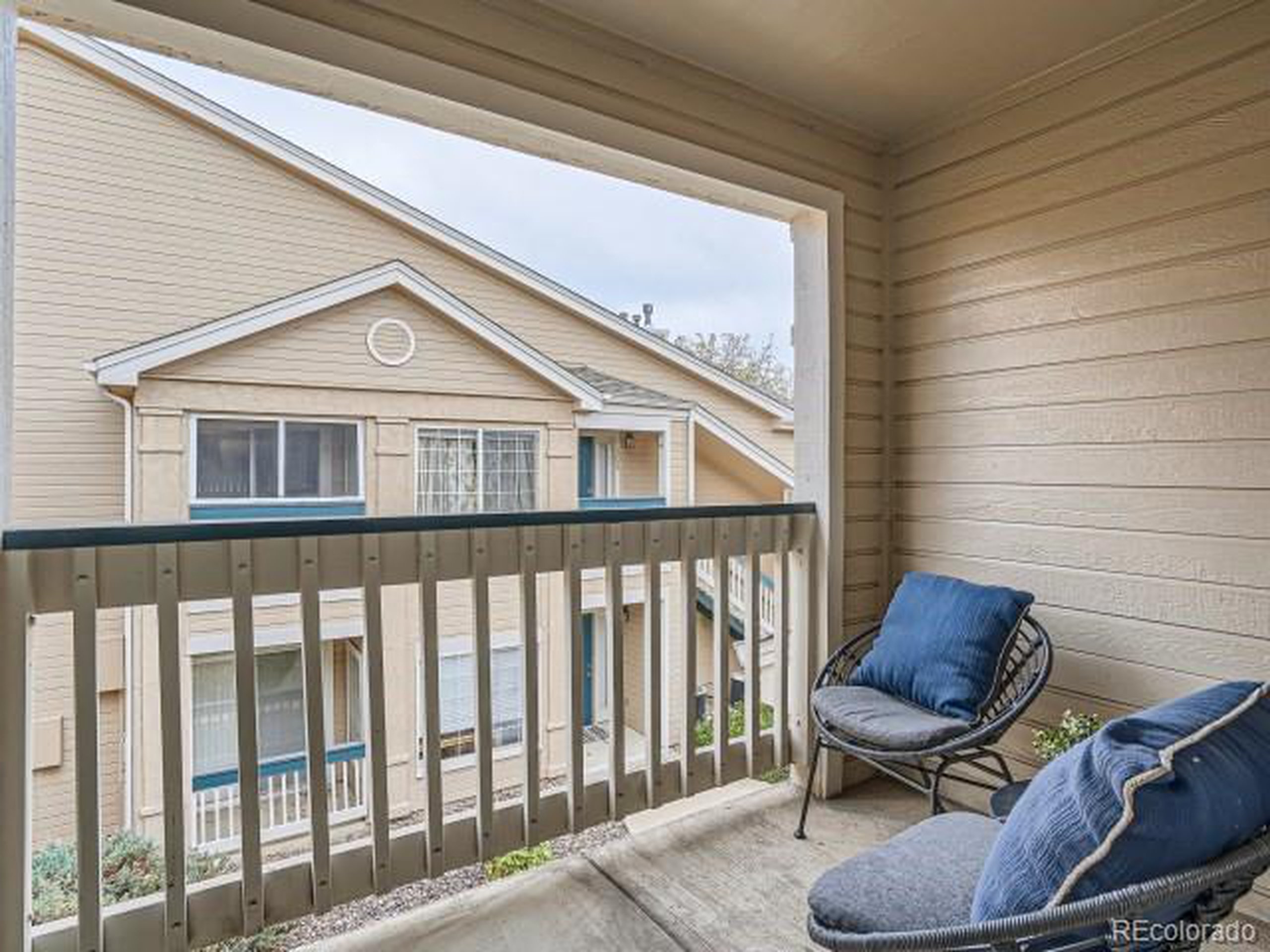 1130 Opal St Unit: 204