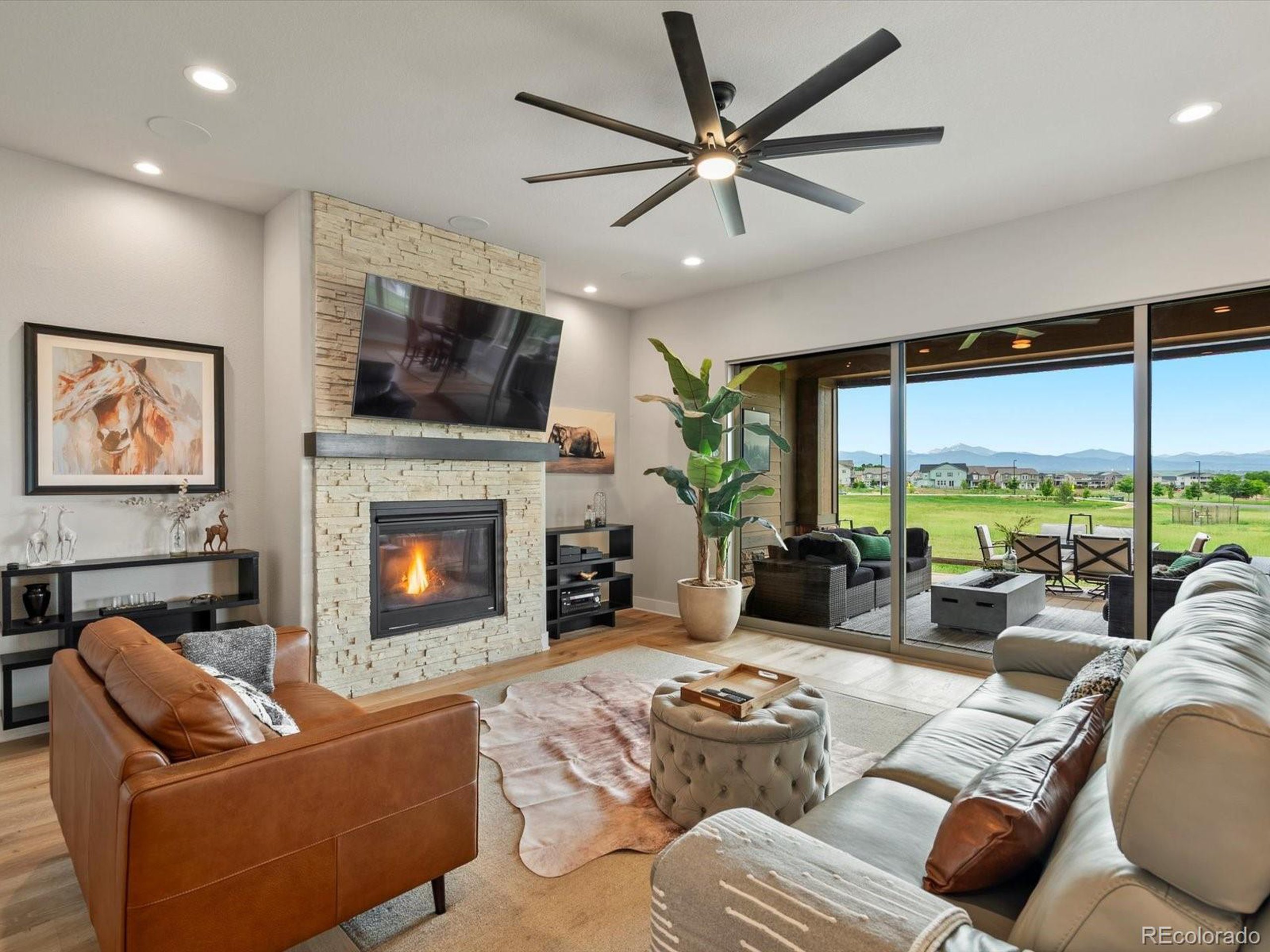 2113 Fountain Cir