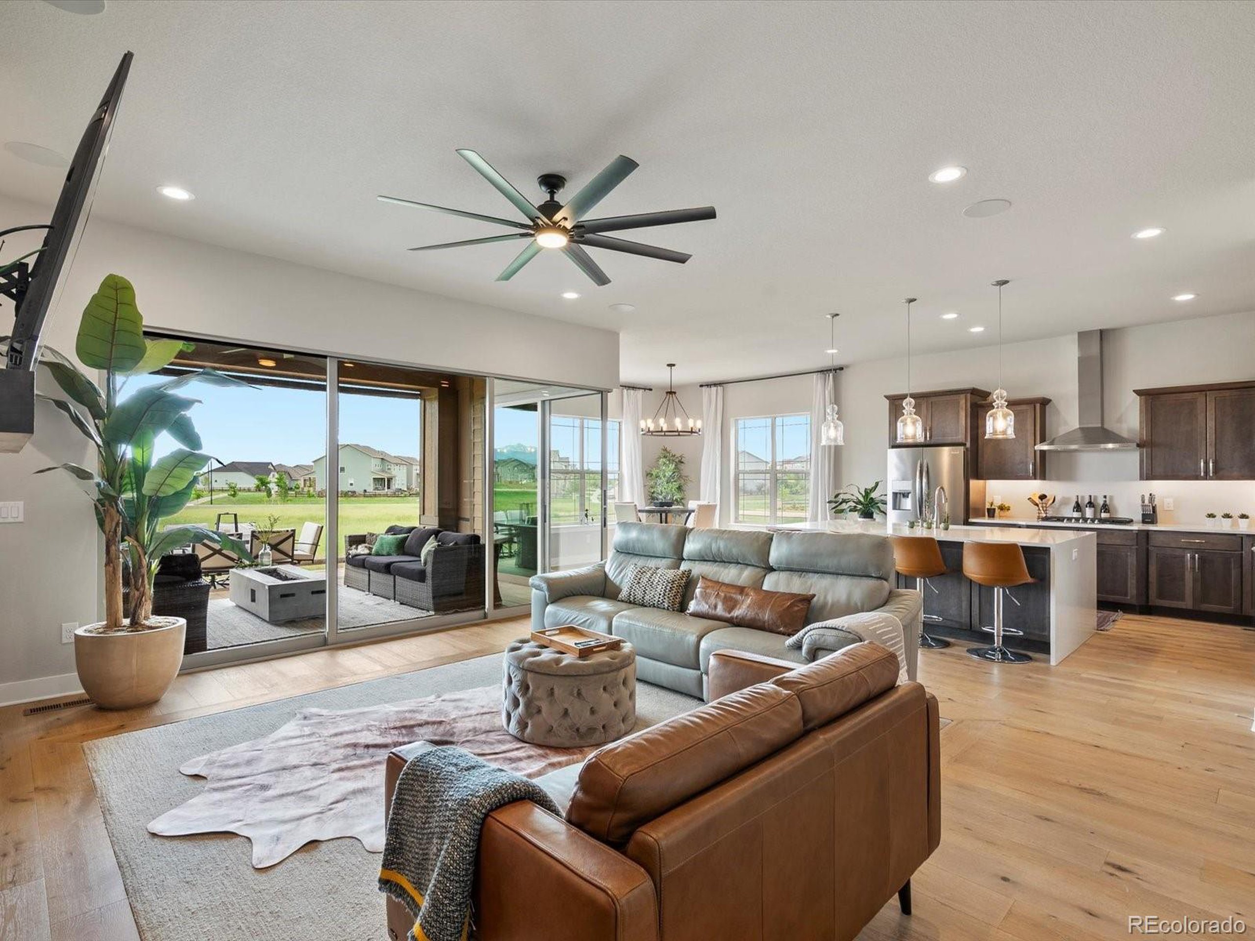 2113 Fountain Cir