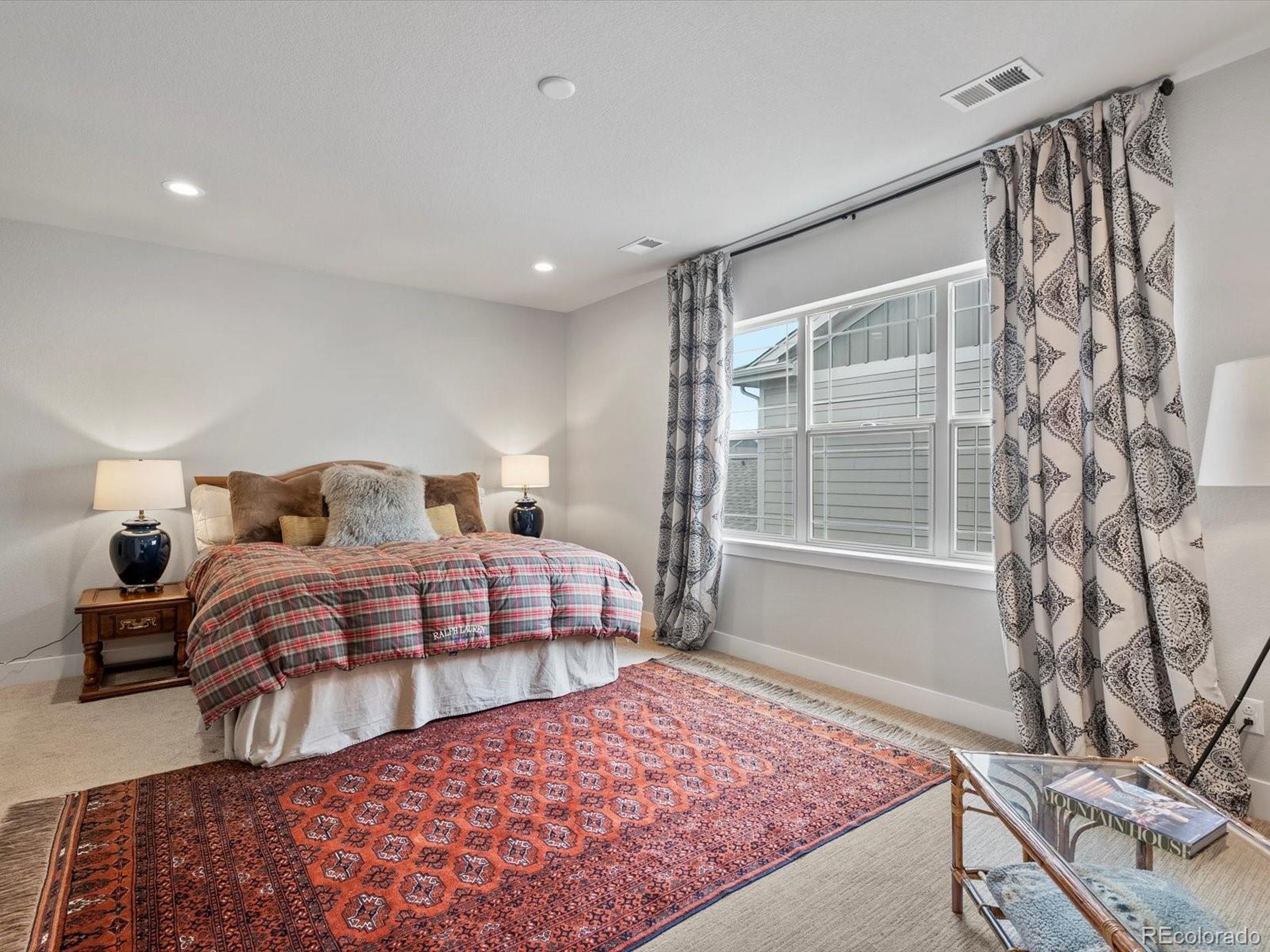 2113 Fountain Cir