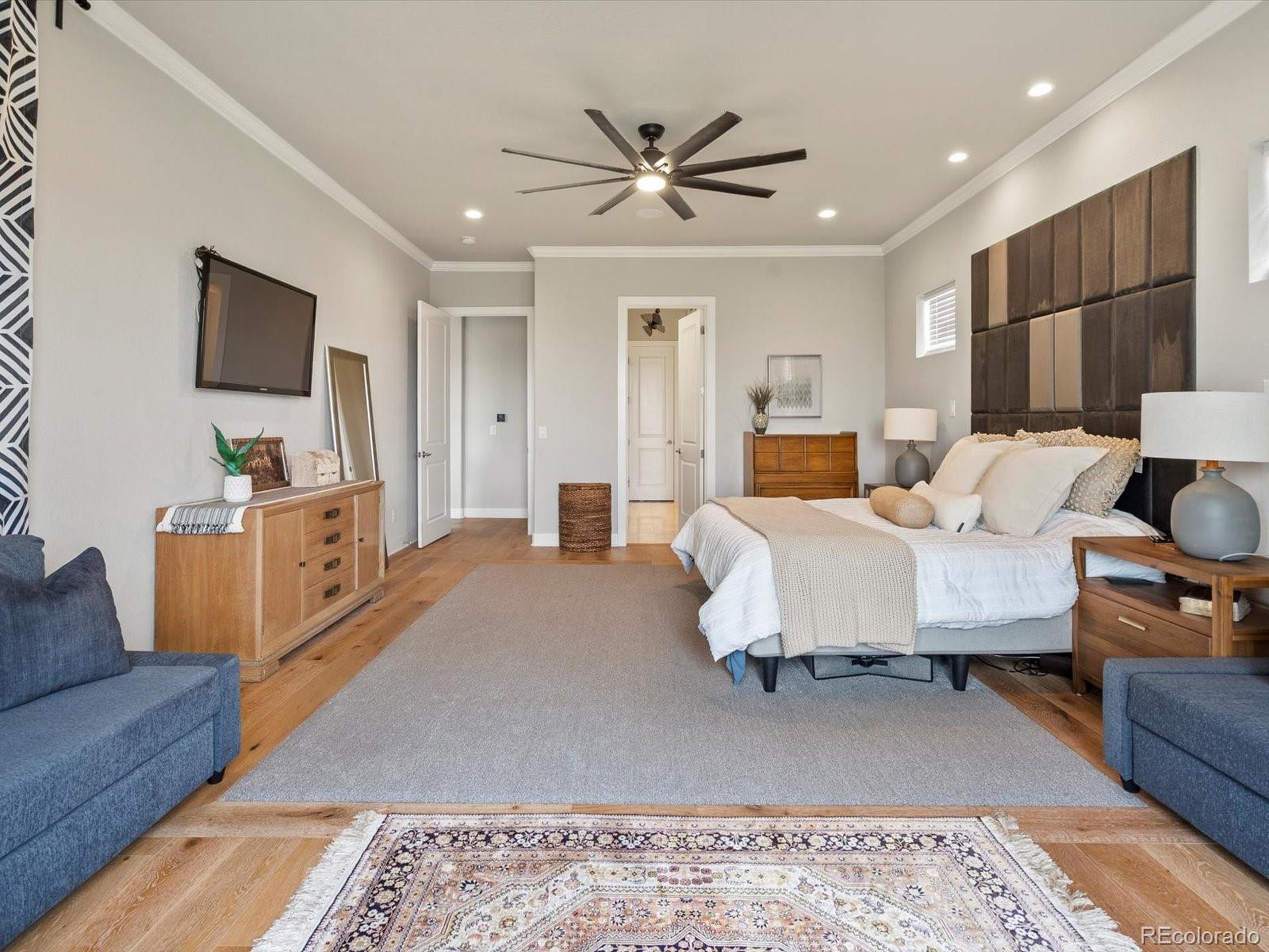 2113 Fountain Cir
