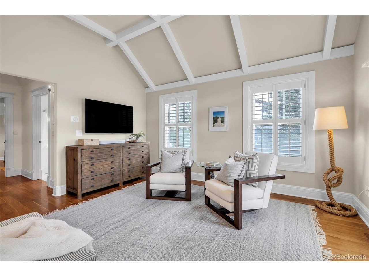 507 Valley View Dr