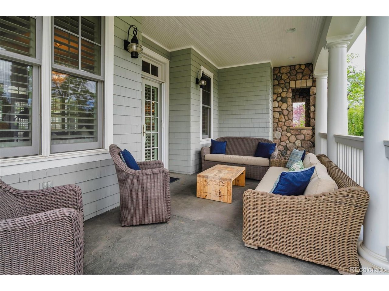 507 Valley View Dr