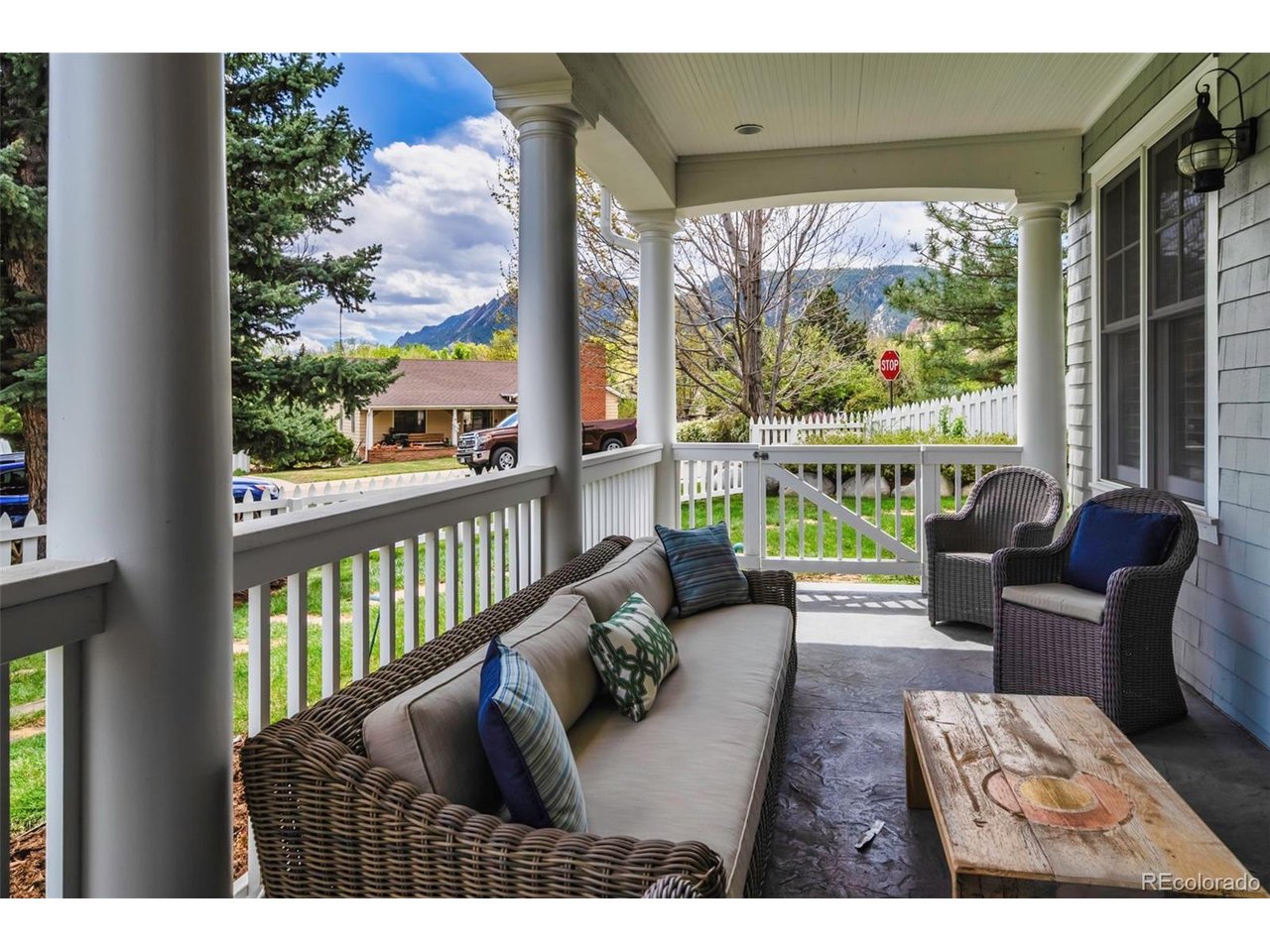 507 Valley View Dr