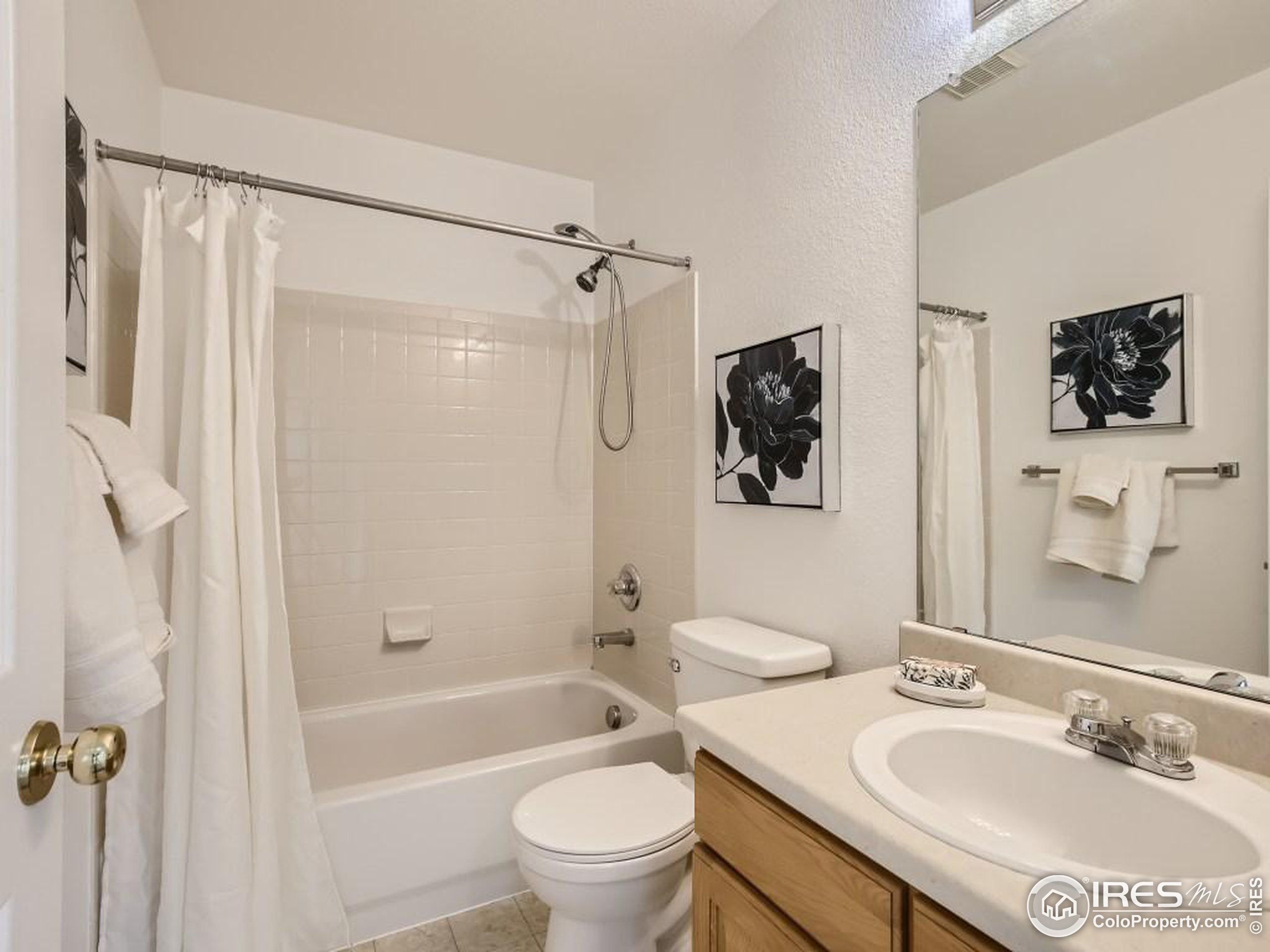 3702 Castle Peak Ave