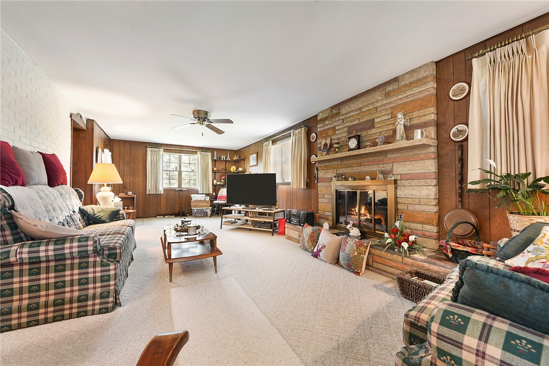 122 Valleyview Drive