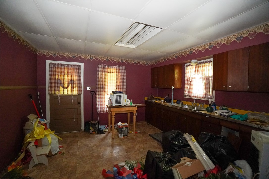 2304 Butler Logan Rd