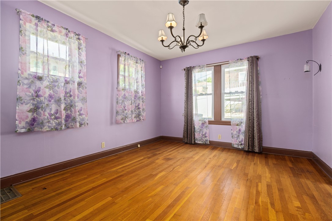 2627 Woodstock Place