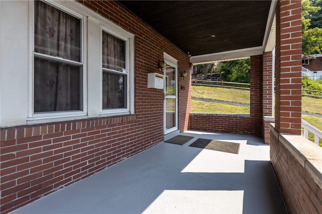 2627 Woodstock Place