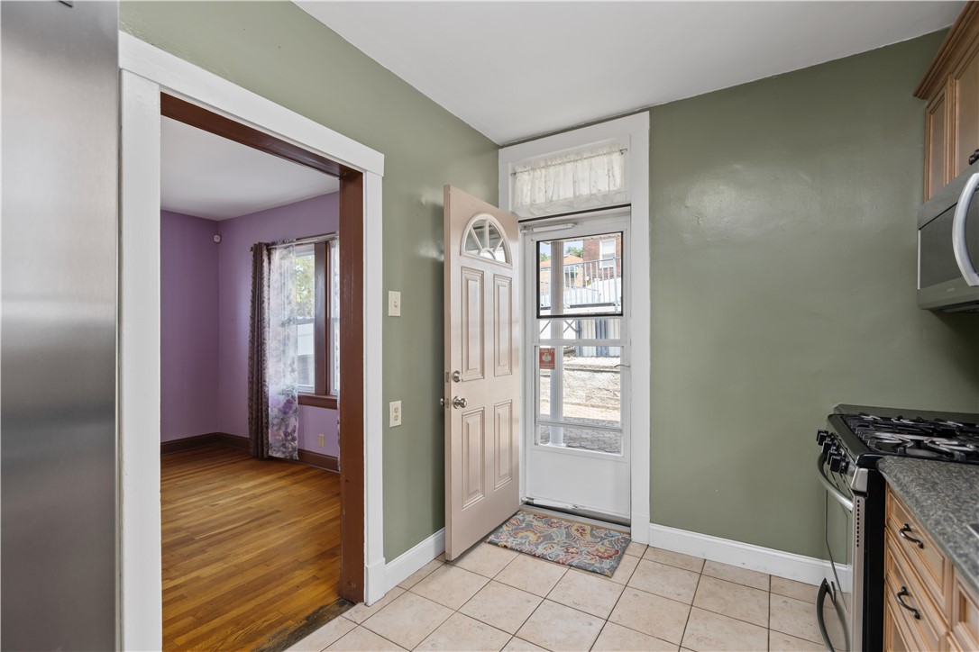 2627 Woodstock Place