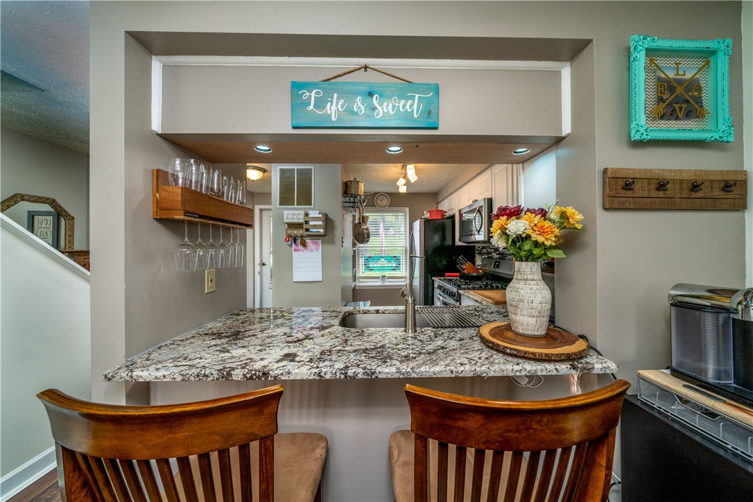 6208 Patrick Henry Drive