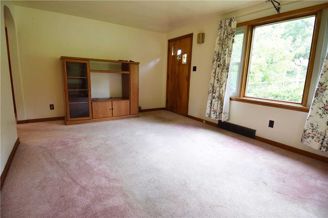 4016 Ridgemont Drive