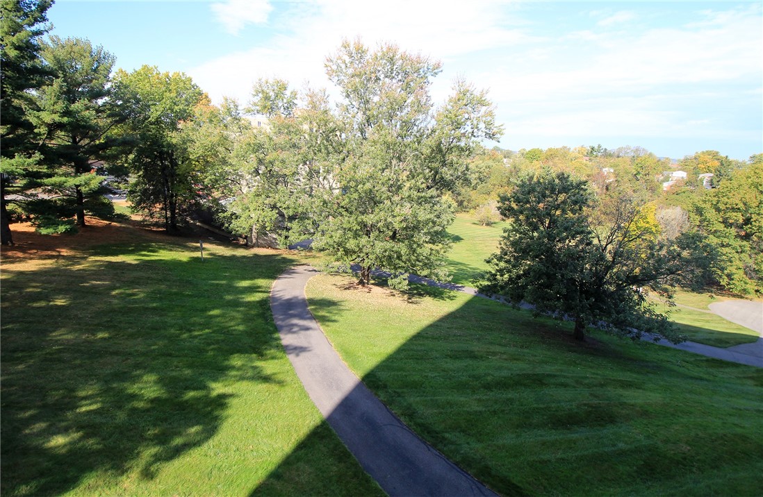 1150 BOWER HILL RD 318A