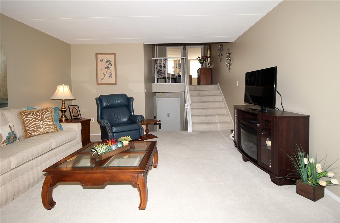 1150 BOWER HILL RD 318A