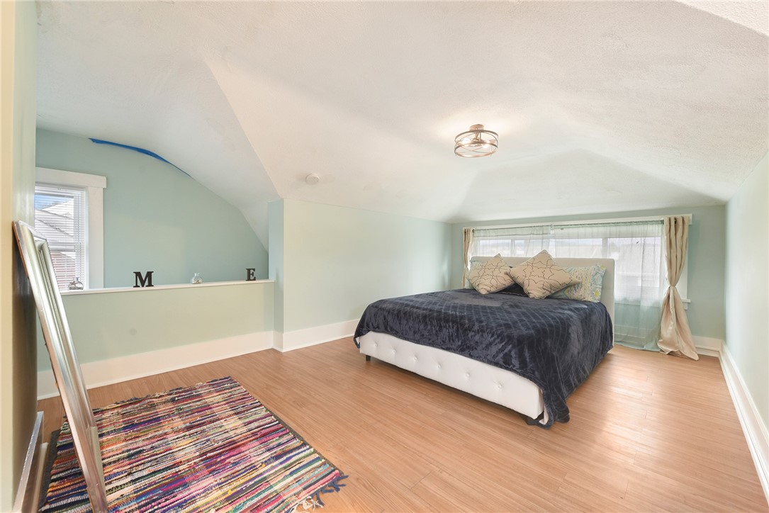 6928 Greenwood Street