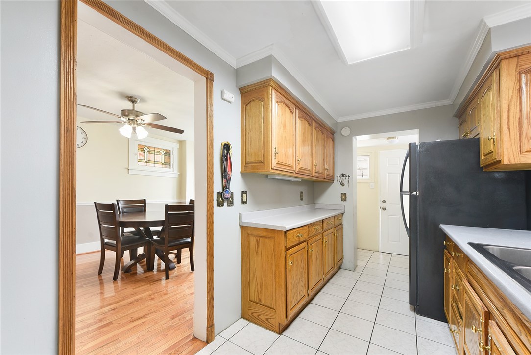 6928 Greenwood Street