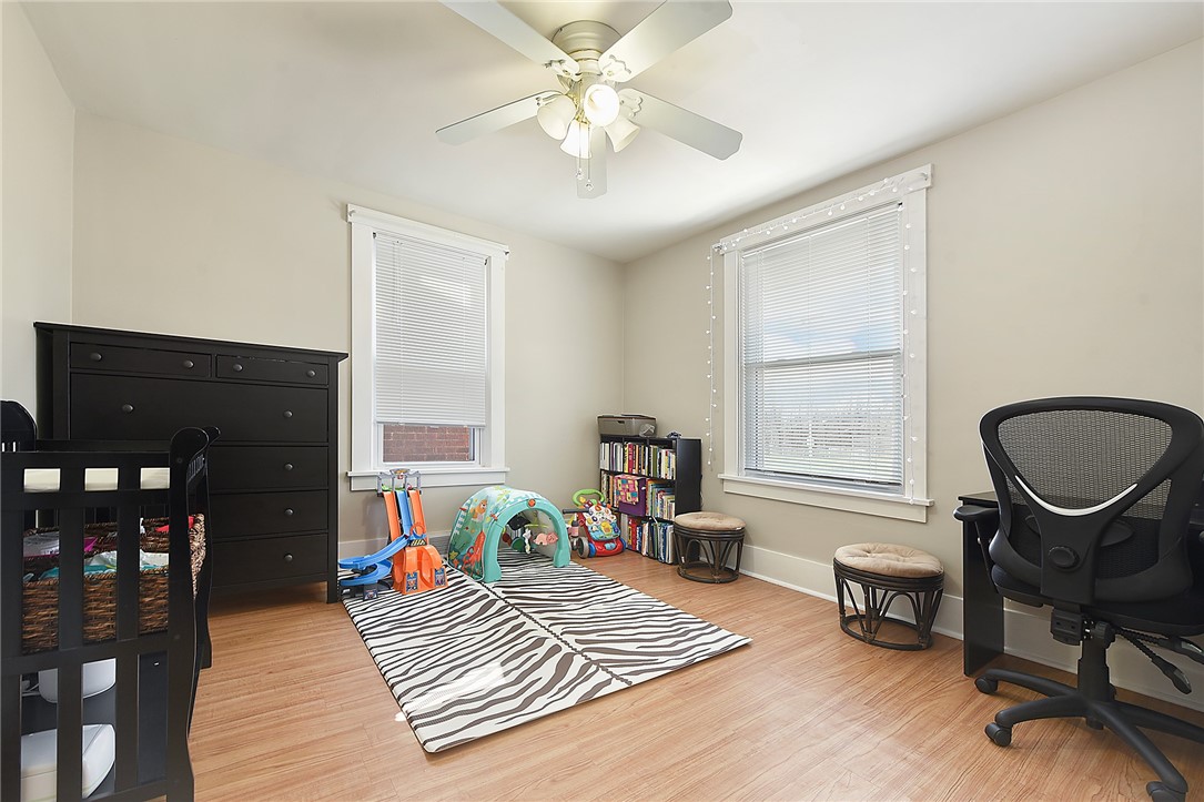 6928 Greenwood Street