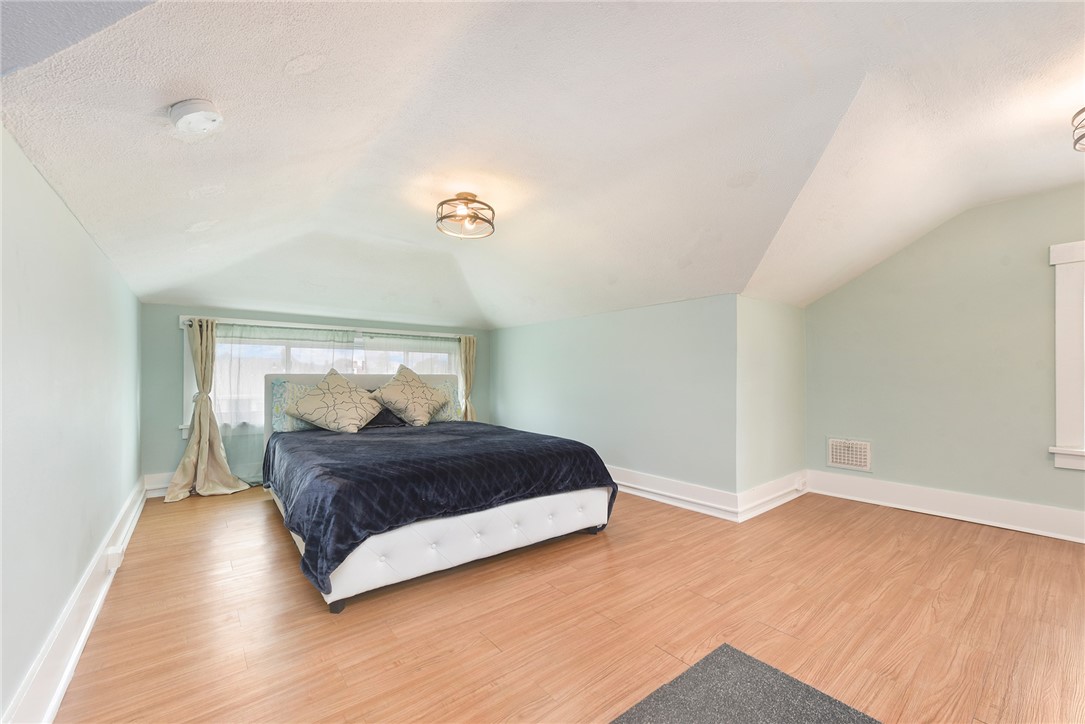 6928 Greenwood Street