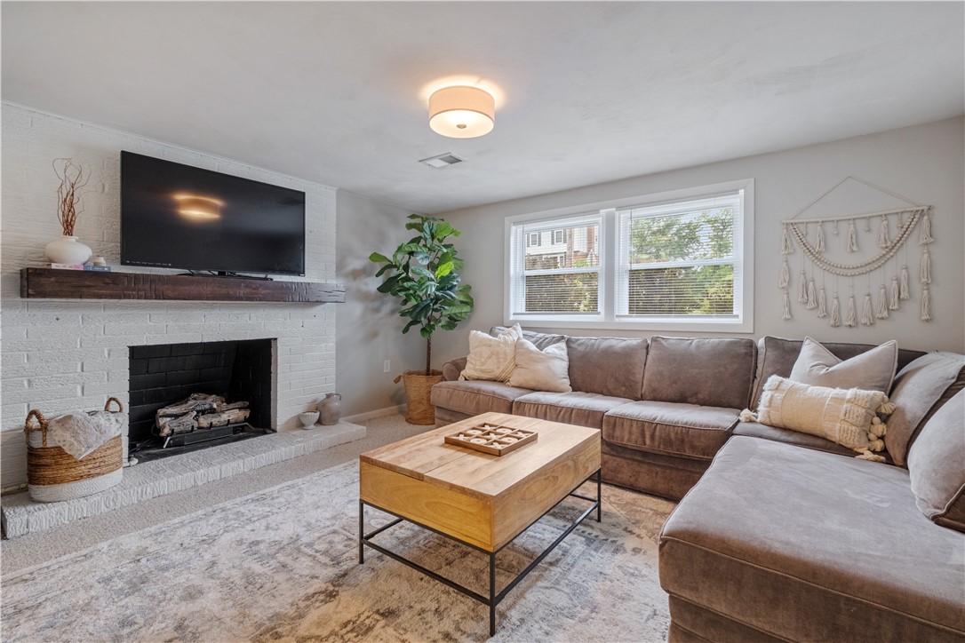 200 Wessex Hills Drive