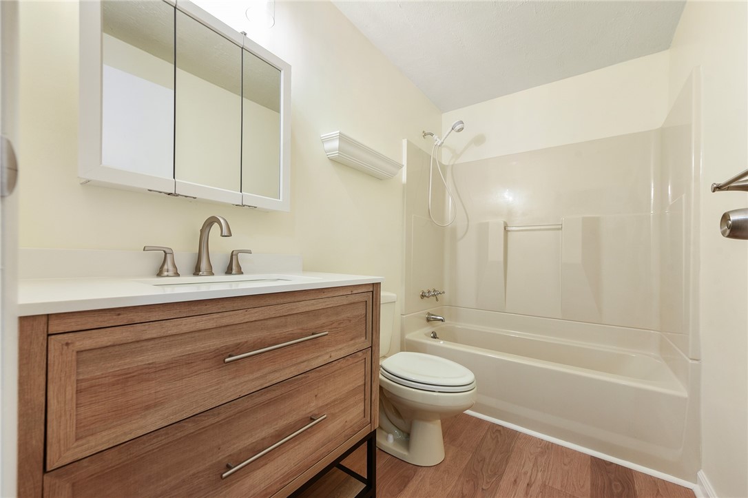 806 Countryside Drive