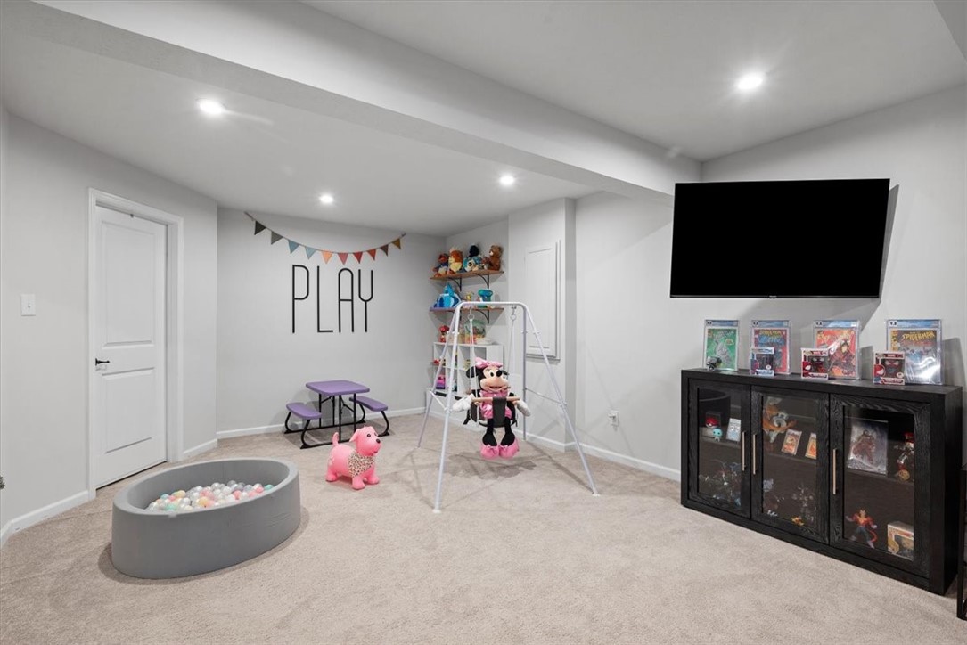 1023 Blackhawk Drive