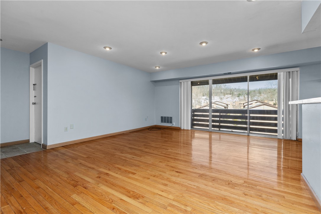 8179 Ohio River Blvd 23