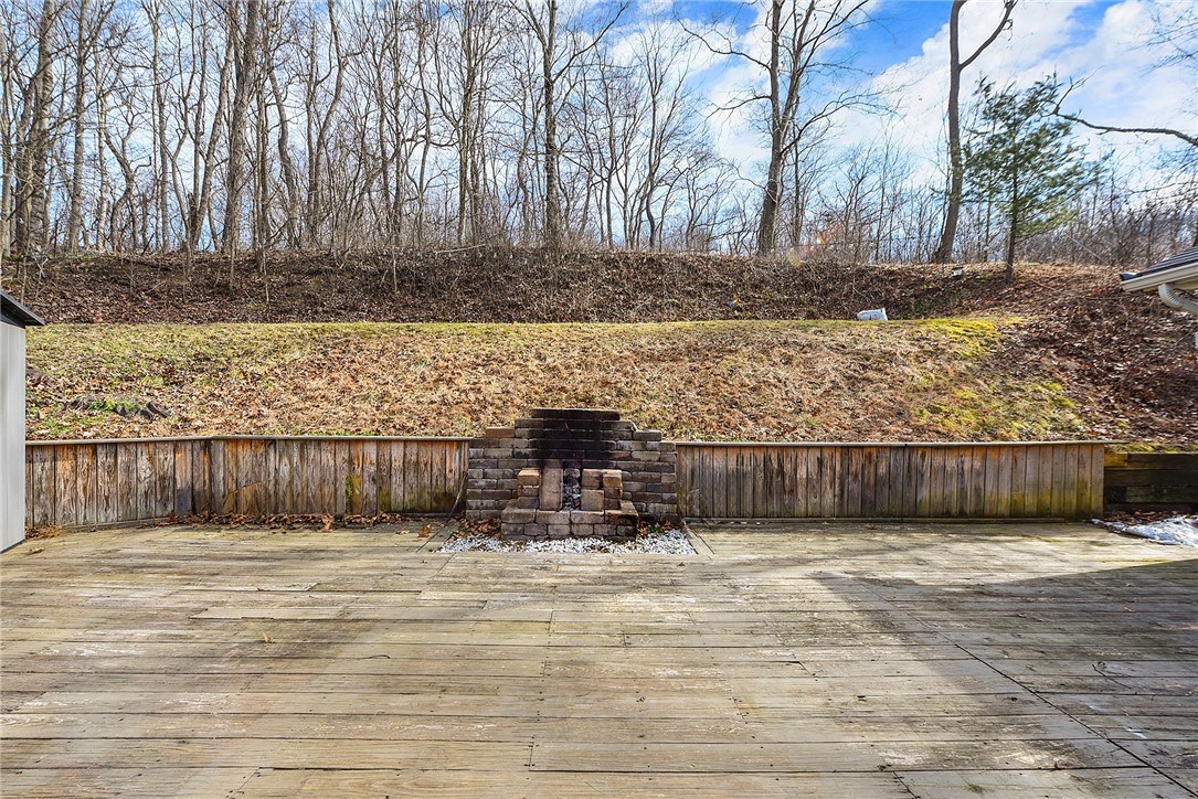 153 Edgewater Drive