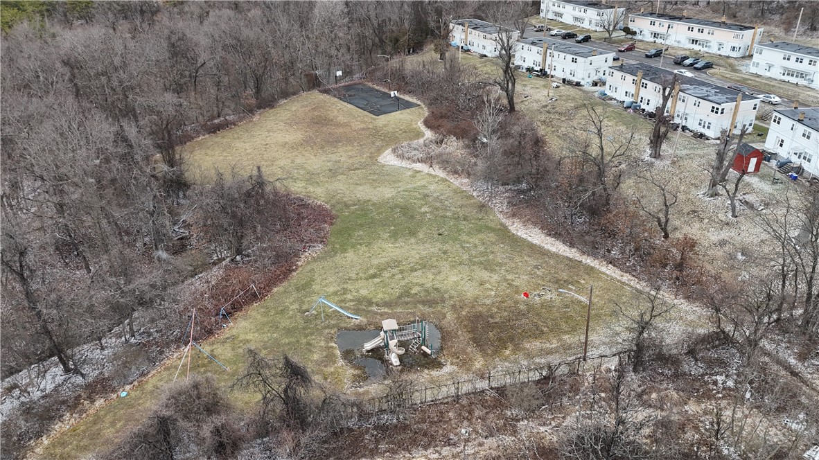45 1/2 Mt. Vernon Drive
