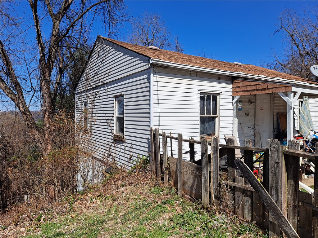 3011 Freeland Street