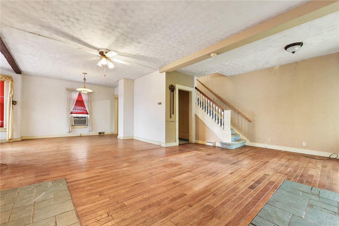 38 1st Avenue