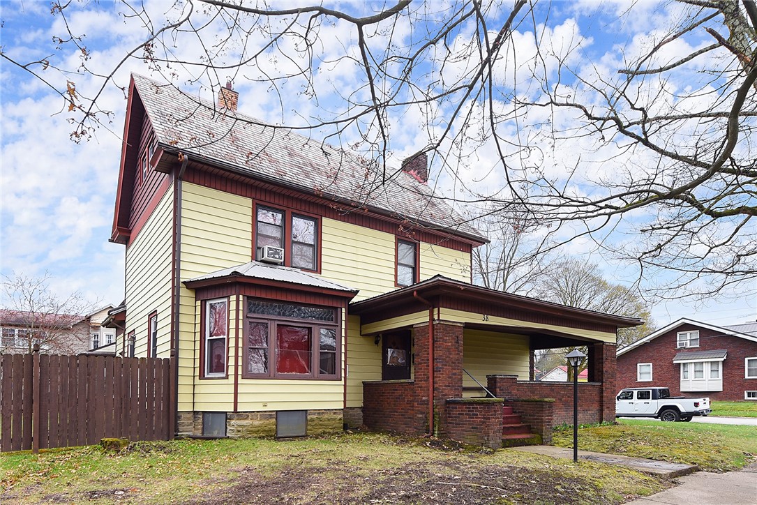 38 1st Avenue