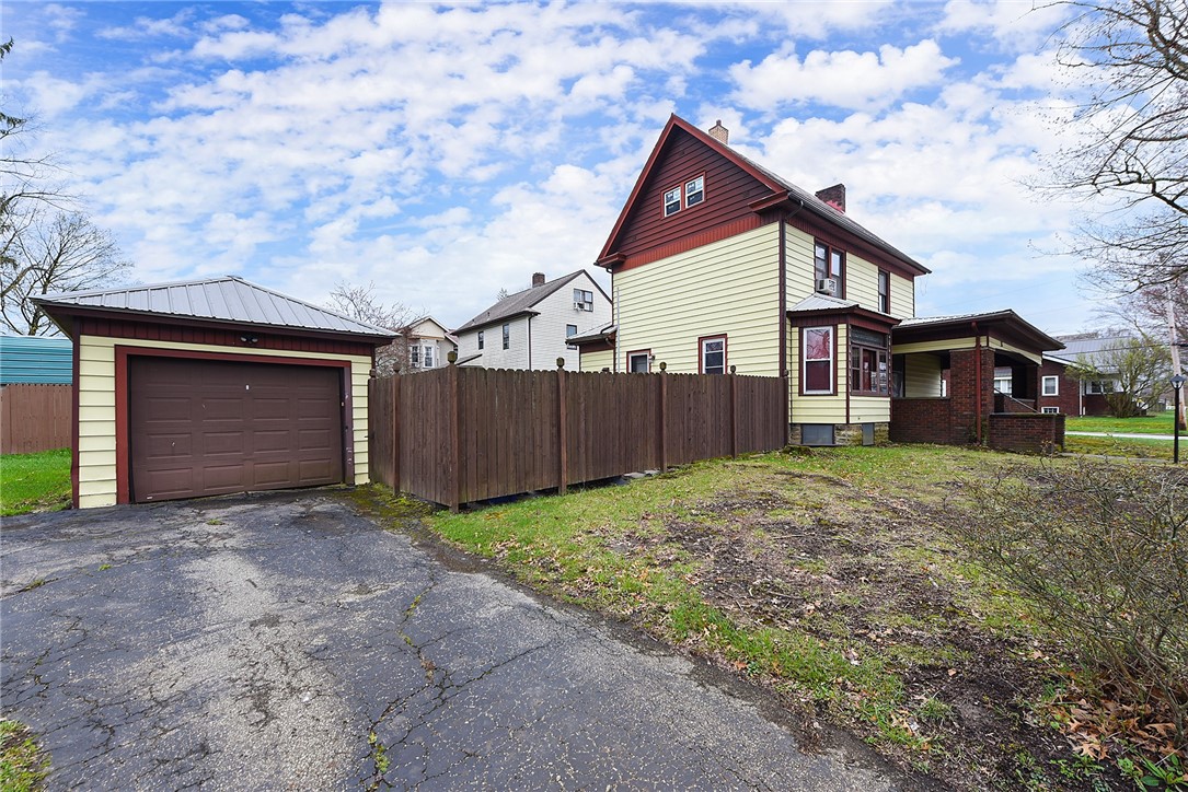38 1st Avenue