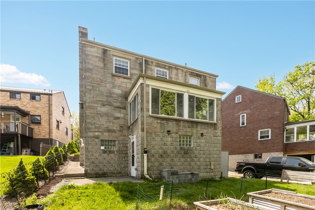 136 Mount Vernon Avenue