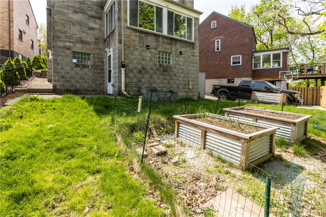 136 Mount Vernon Avenue