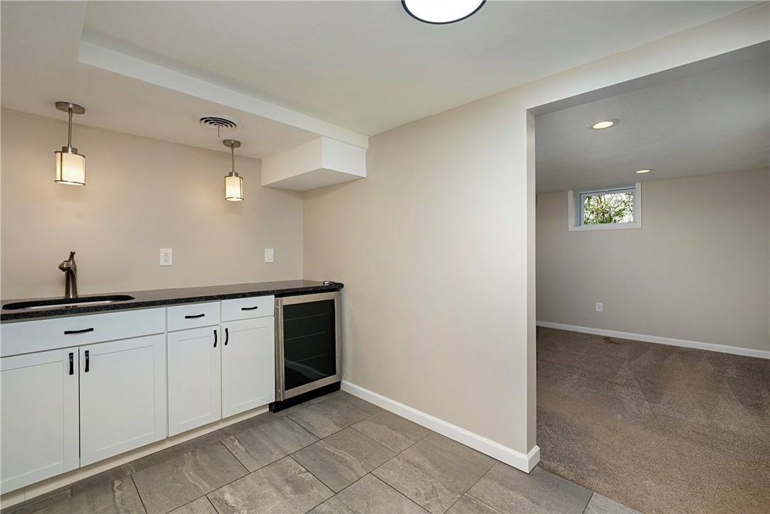 4917 Leona Dr