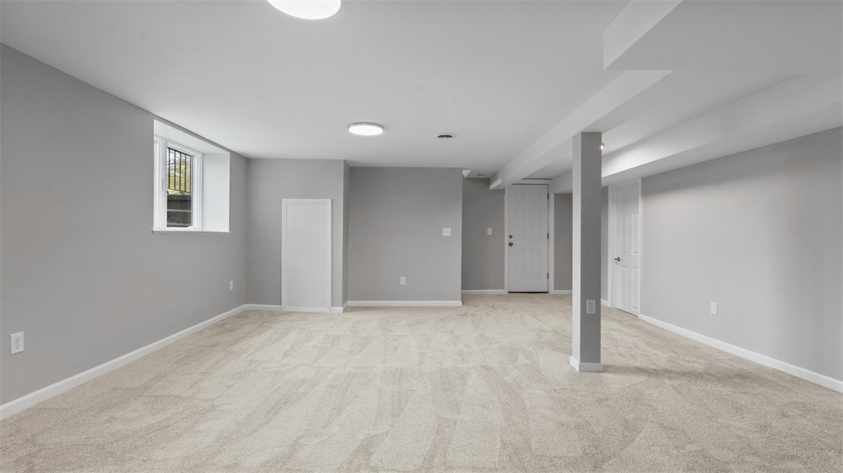 110 Mary Vue St