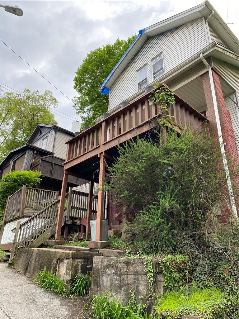 48 Walnut Street
