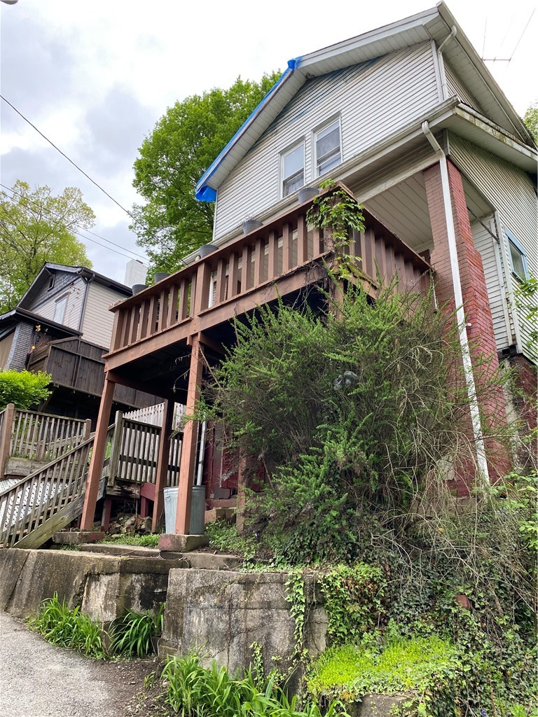 48 Walnut Street