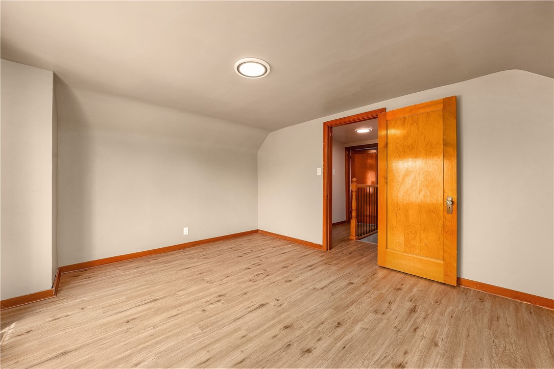 533 Freeport Rd